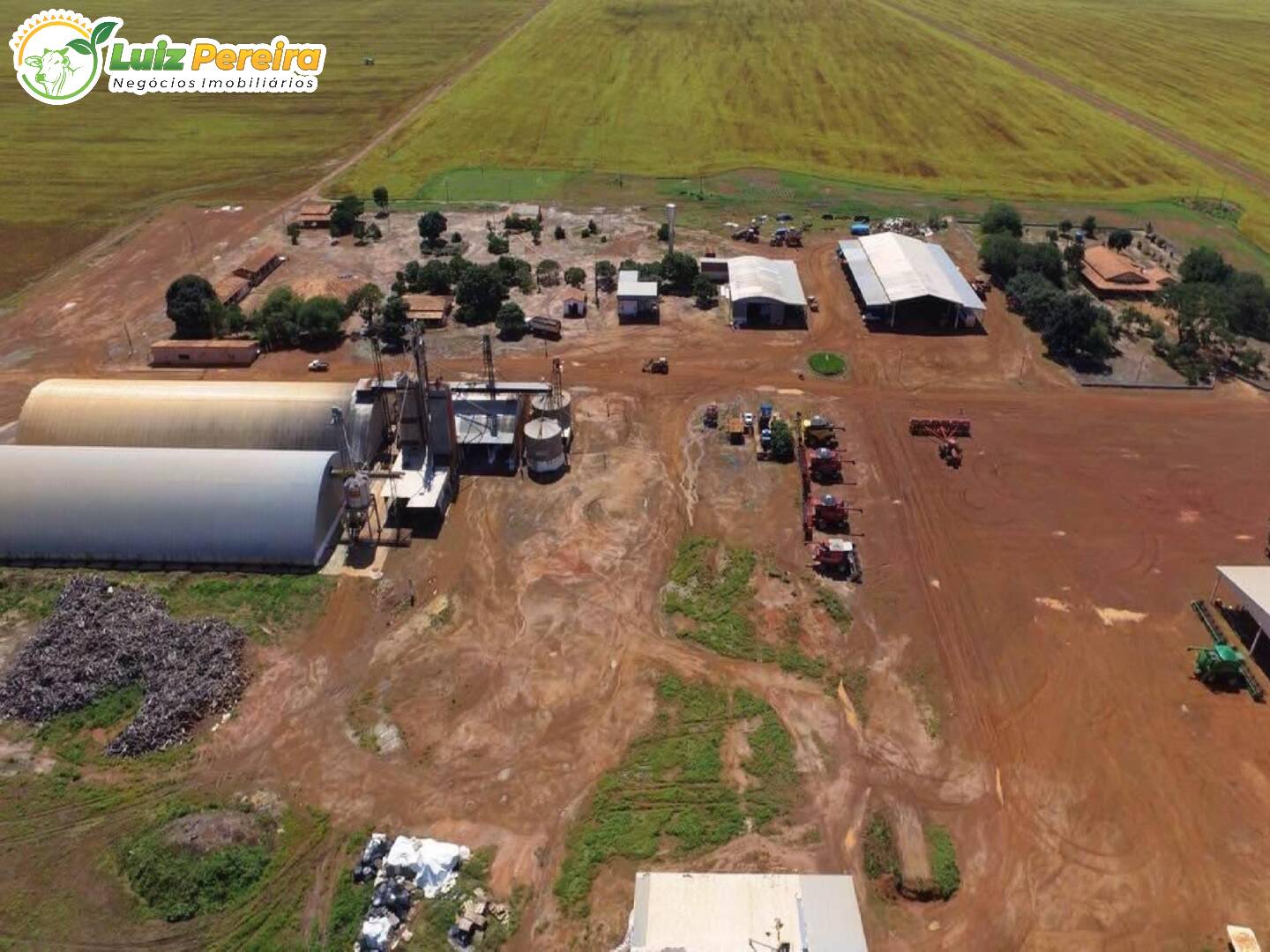 Fazenda à venda, 329296000m² - Foto 64